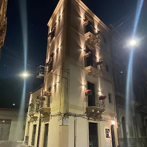 Vicolo San Gaetano -luxury Rooms- Apartment